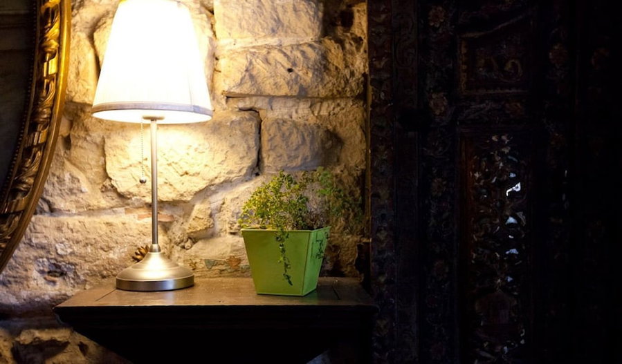 Hôtel Esmeralda, Paris, Francia
