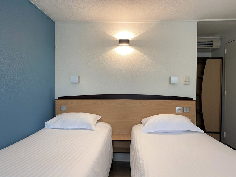 Kyriad Direct Roanne, Roanne, France