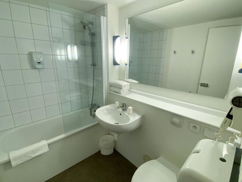 Kyriad Direct Roanne, Roanne, France