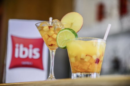Hôtel ibis Cambrai, Fontaine-Notre-Dame, France