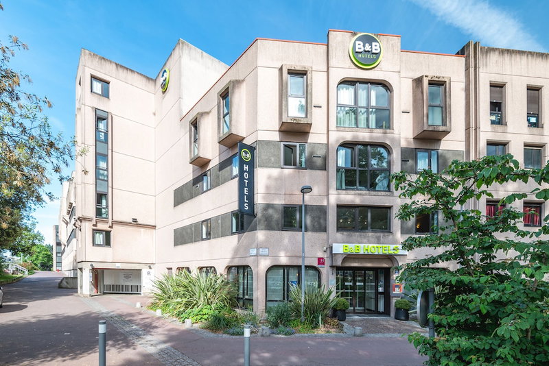 B&B HOTEL Rouen Centre Rive Gauche, Rouen, France