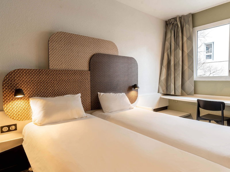 B&B HOTEL Rouen Centre Rive Gauche, Rouen, France