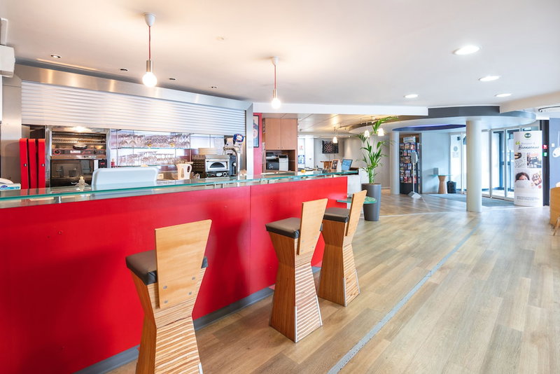 B&B HOTEL Rouen Centre Rive Gauche, Rouen, France