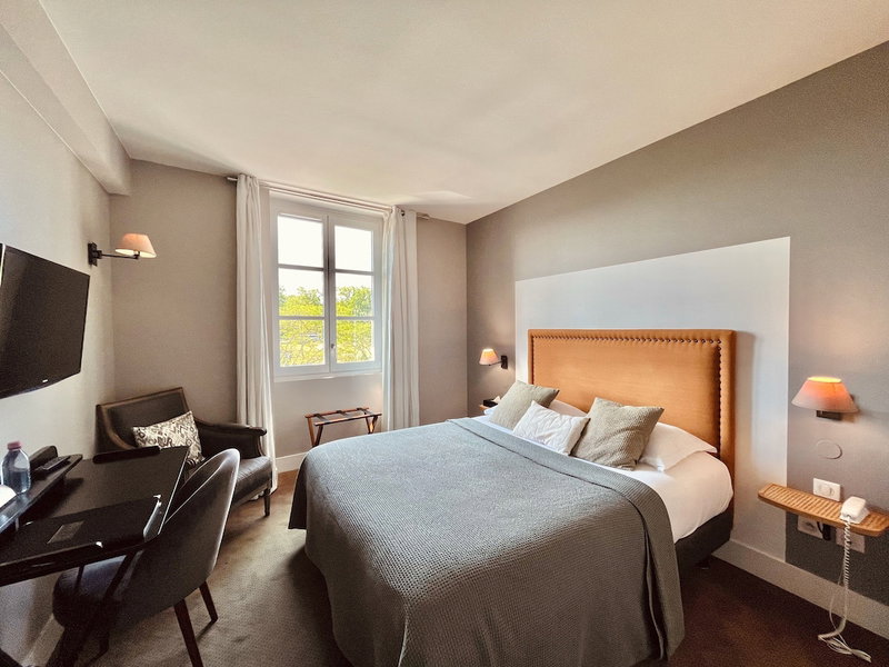 Hôtel des Basses Pyrénées, Bayonne, Francia