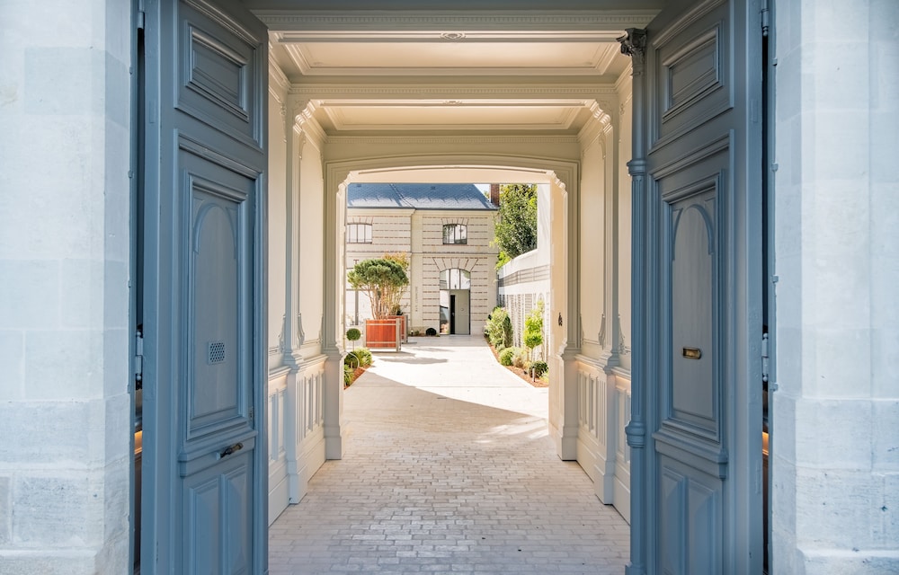 Hotel · Les Trésorières, Tours
