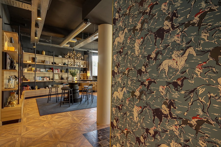 ibis Styles Laval Centre Gare, Laval, France