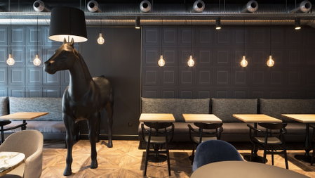 ibis Styles Laval Centre Gare, Laval, France