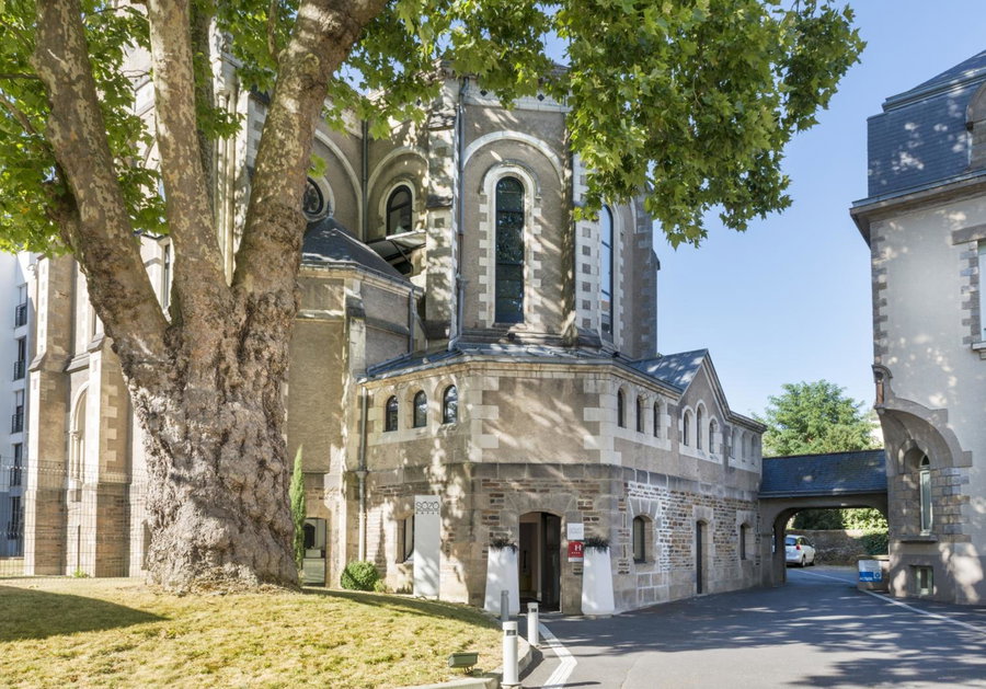 SOZO Hotel, Nantes, Francia