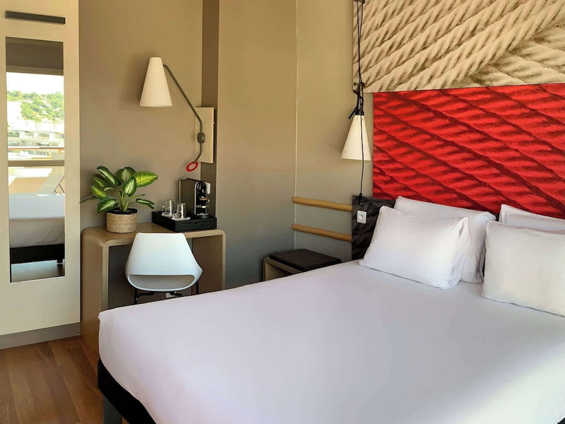 ibis Cannes Plage La Bocca, Cannes, Франция