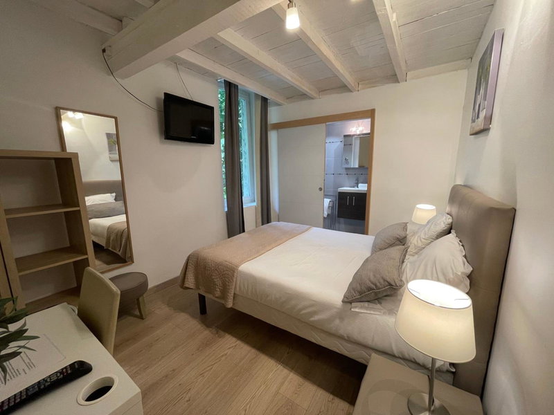 Hotel Le Galambre, Nîmes, France