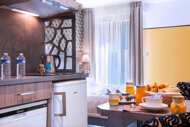 Unique Hotel & Residence, Saint-Raphael, France