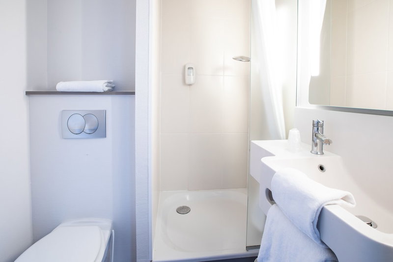 B&B HOTEL Rennes Ouest Villejean, Rennes, France