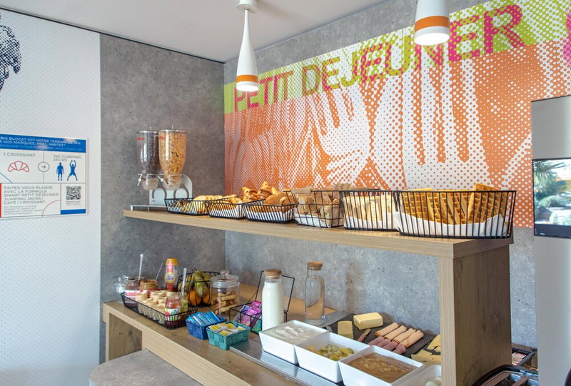 ibis budget Fréjus Saint-Raphaël Capitou A8, Fréjus, France