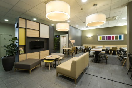 B&B HOTEL Lyon Ouest Tassin, Tassin-la-Demi-Lune, Francia