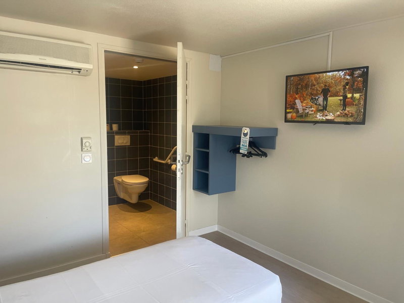 Kyriad Direct Montpellier Saint Jean De Védas - La Peyrière, Saint-Jean-de-Védas, France