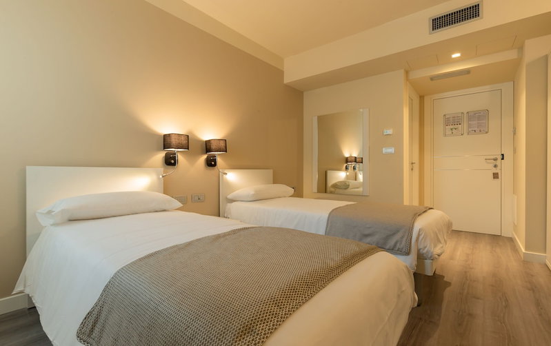 La Dolce Vita Hotel, Menton, Francia