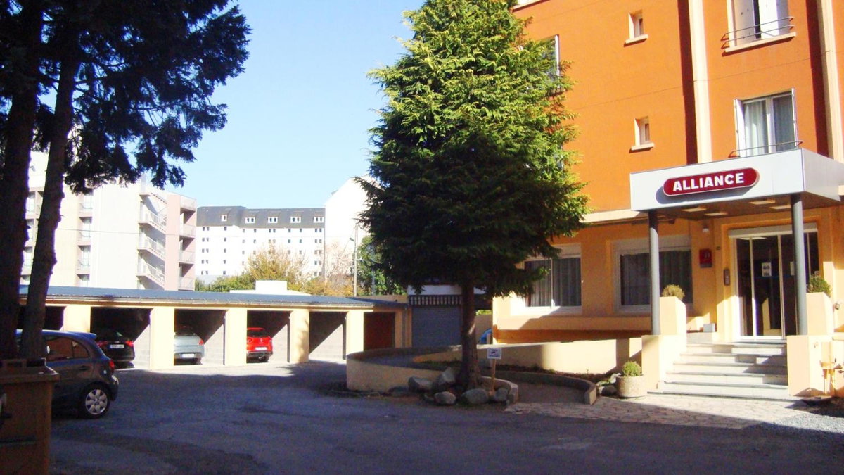 Hotel · Hôtel Alliance, Lourdes