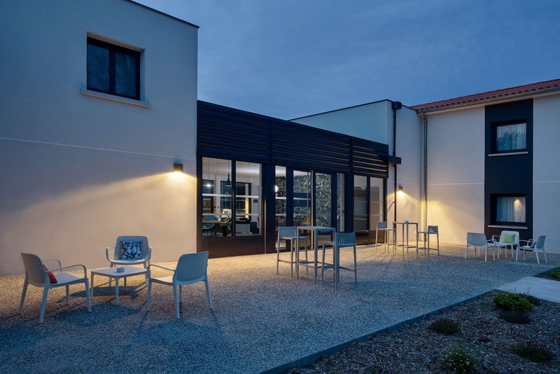 Sure Hotel by Best Western Les Portes de Montauban, Bressols, France