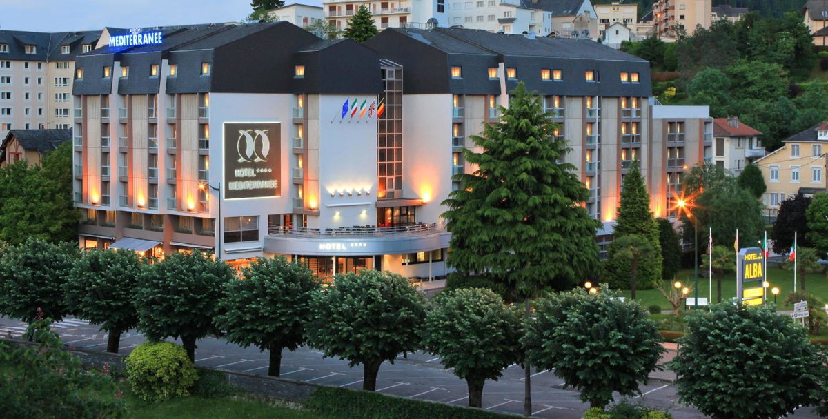 Hotel · Hôtel Le Méditerranée, Lourdes