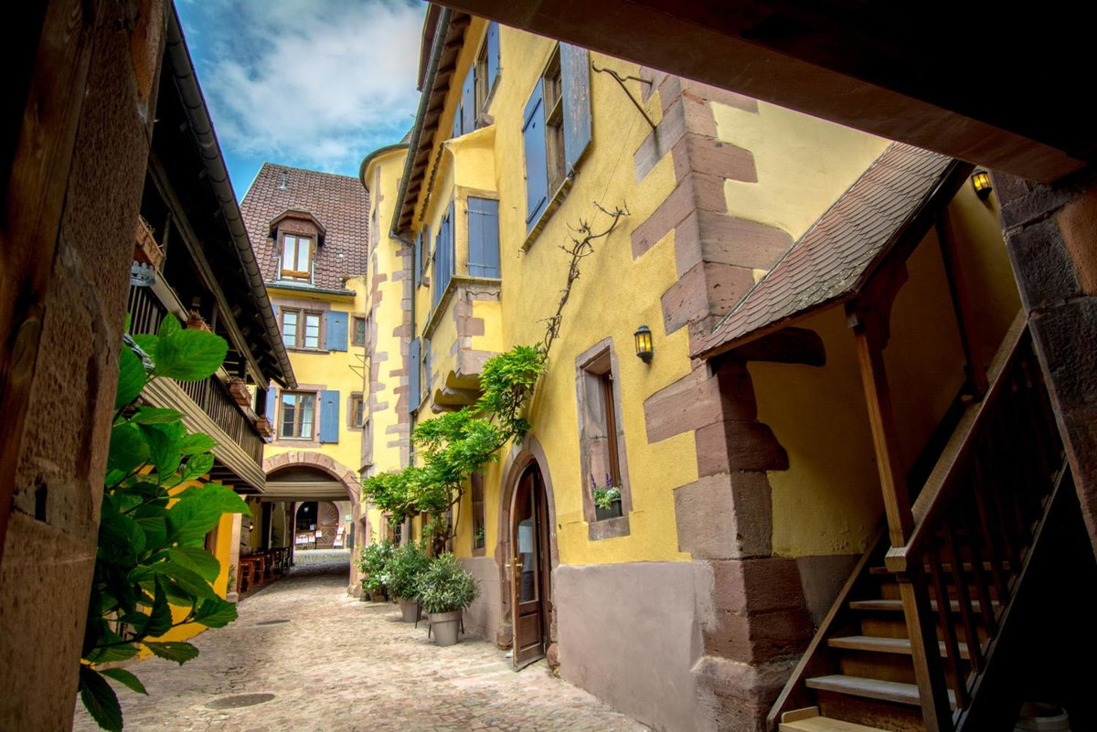 Hôtel · Hôtel De La Couronne, Riquewihr