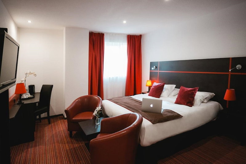 Zenia Hotel & Spa, Proville, France