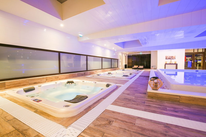 Zenia Hotel & Spa, Proville, France