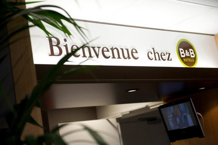 B&B HOTEL Dreux Centre, Dreux, France