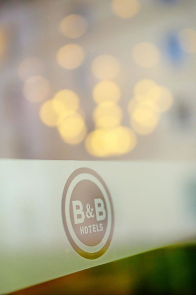 B&B HOTEL Dreux Centre, Dreux, France