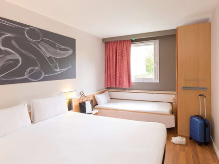 ibis Besançon Centre La City, Besancon, France