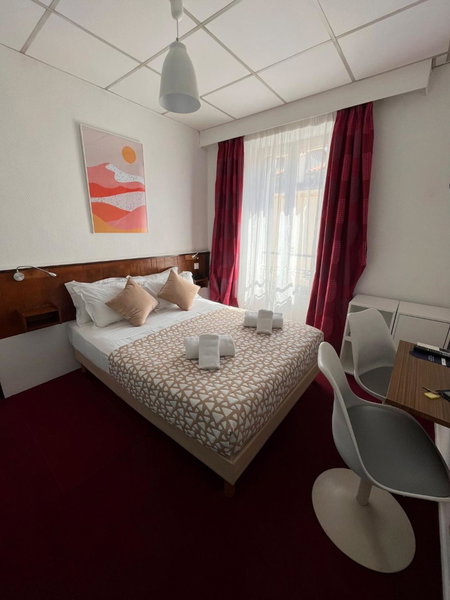 Azurene Royal Hotel, Cannes, Francia