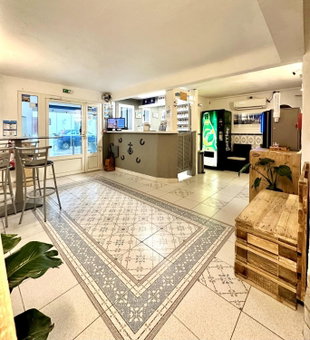 Hotel Les Palmiers En Camargue, Saintes-Maries-de-la-Mer, France