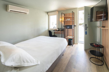 Sure Hotel by Best Western Rochefort-sur-Mer, Tonnay-Charente, France