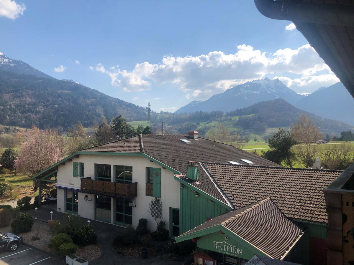 Hotel · Brit Hotel Florimont, Saint-Ferréol