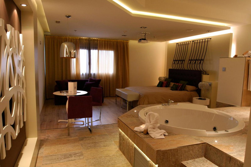 Kadrit Hotel, Cadrete, Spain