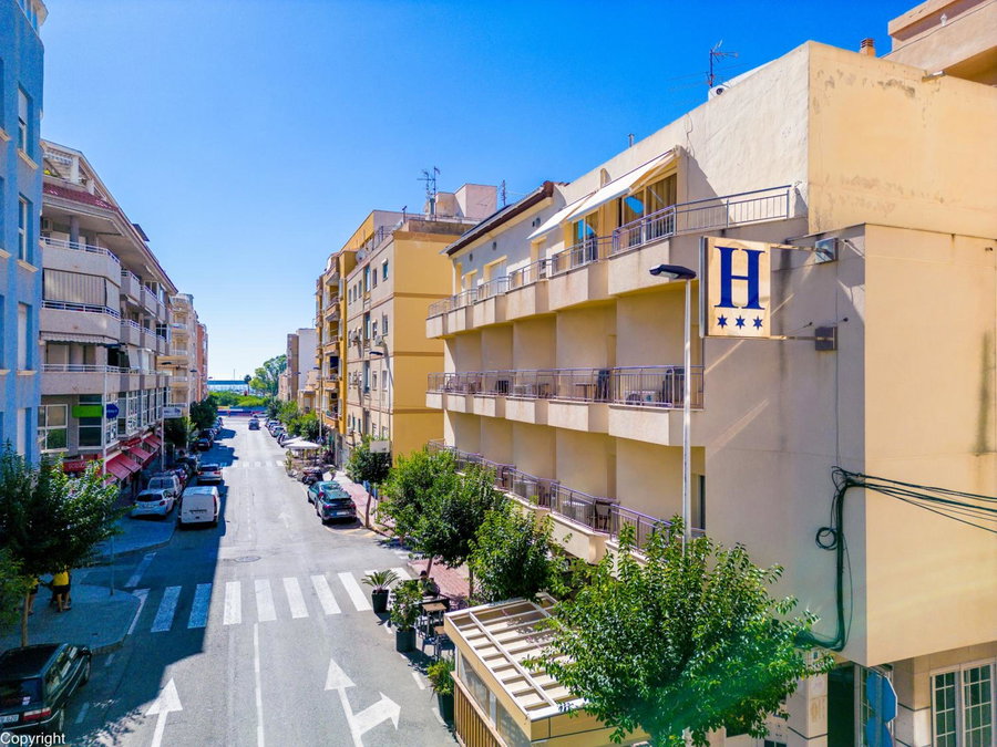 Hotel Madrid, Torrevieja, Испания
