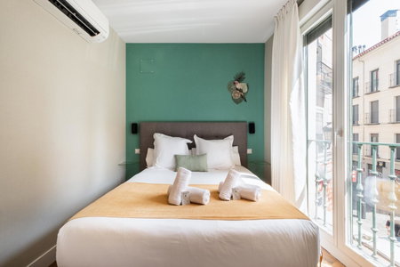Apartamentos Cruz, Madrid, Spain