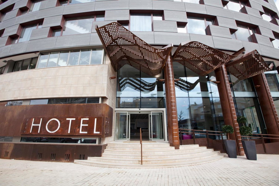 Hotel MasMonzon, Monzón, Spain