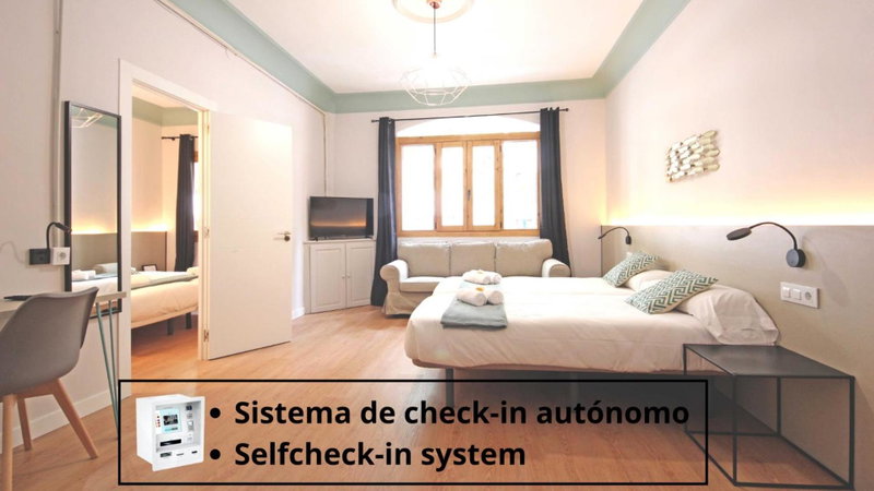 Regina Selfcheck-in Smart Rooms, Palma de Mallorca, Spain