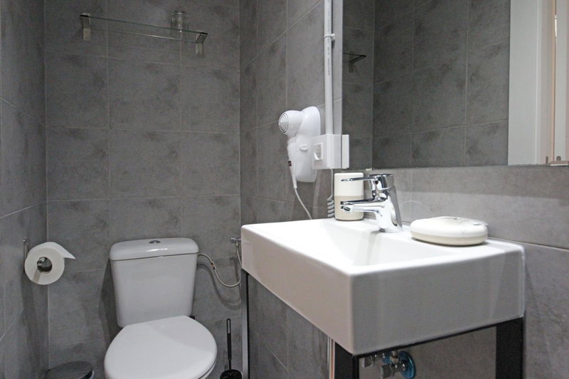 Regina Selfcheck-in Smart Rooms, Palma de Mallorca, Spain
