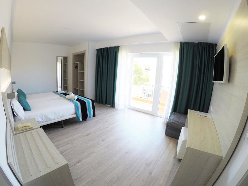 Welikehotel Fenix, El Arenal, Spain
