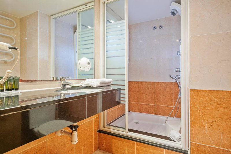 Apartamentos Barcarola, Salou, Spain