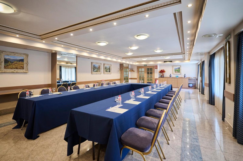 Hotel Albret, Pamplona, Spanien