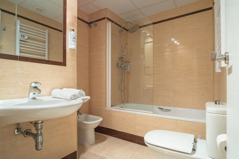 VTZ Hotel El Príncipe, Zaragoza, Spain