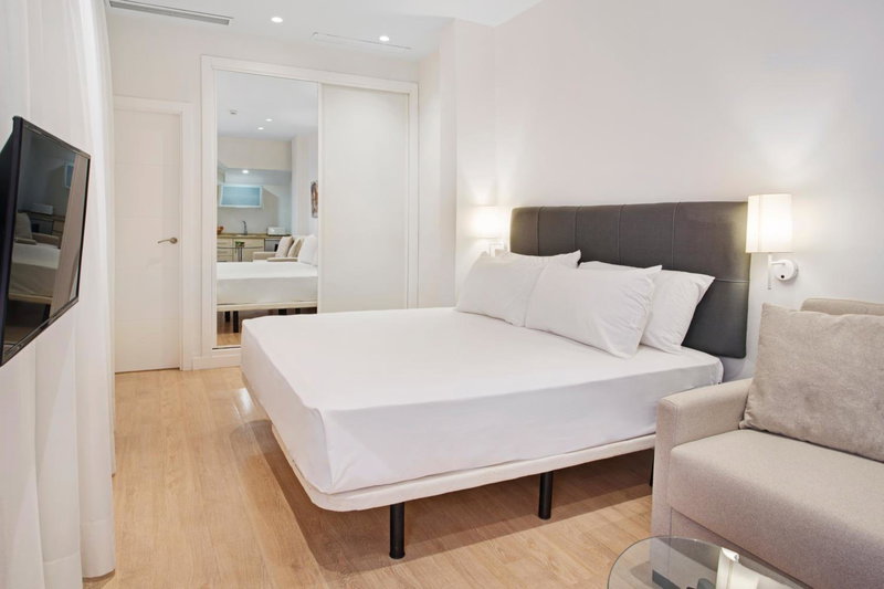 Apartamentos Metrópolis, Seville, España