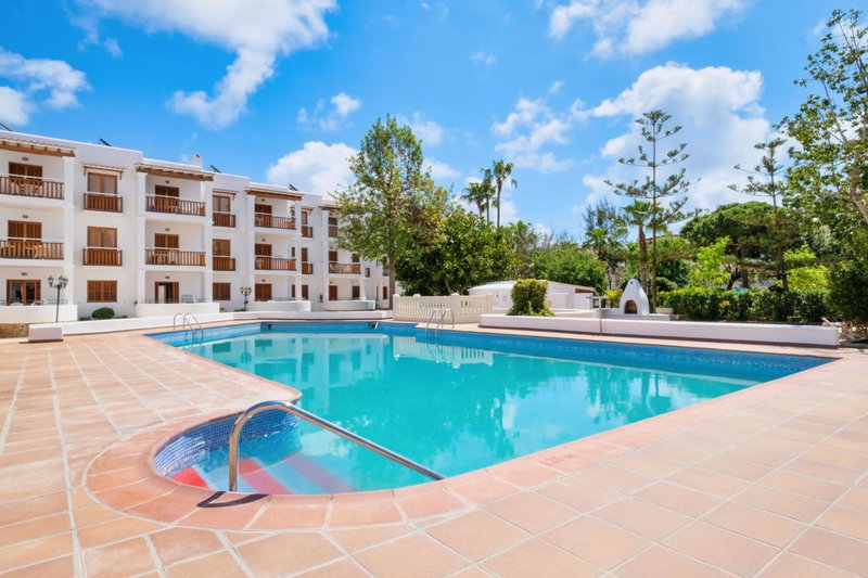 azuLine Apartamentos Can Sanso, Santa Eularia des Riu, España