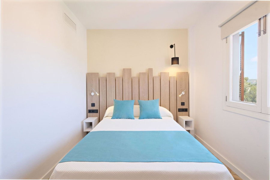 azuLine Apartamentos Can Sanso, Santa Eularia des Riu, España