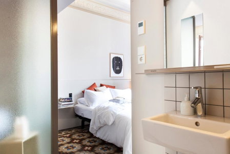 DestinationBCN - Universitat Rooms, Eixample, Spain