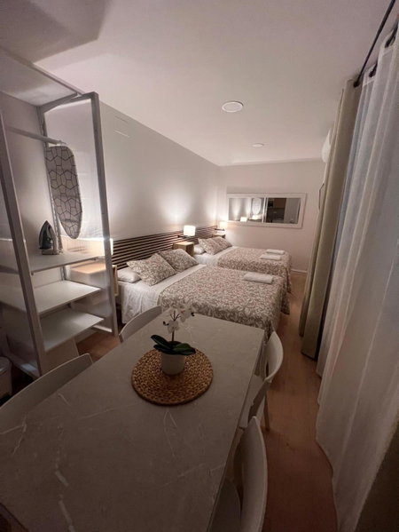 Room Gran Vía Apartments, Madrid, Испания