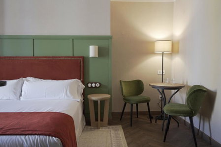 Honest Sevilla Hotel, Seville, Испания