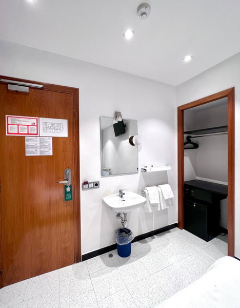 Hostal Apolo, Barcelona, España
